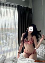 Ms Quý Ông , bé 07 , nhiệt tình thân hình bốc lửa