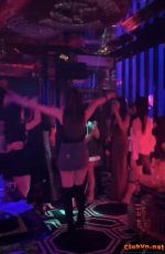 Xả tress tại Karaoke , F5 , TDH