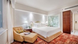 APRICOT HOTEL HÀ NỘI: NGHỆ THUẬT GIAO THOA VÀ VỊ TRÍ VÀNG BÊN HỒ HOÀN KIẾM