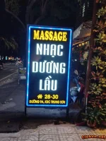 Nhạc Dương Lầu Trung Sơn