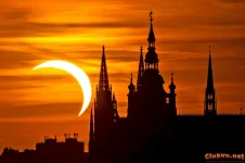Solar eclipse Prague.webp